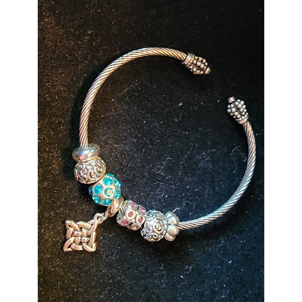 CUTE Silvertone Multi Charm CRYSTAL Cuff Bracelet 4 Inter-Changeable BEADS